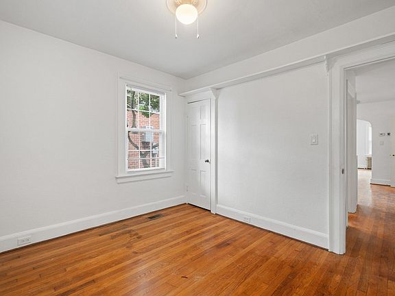 5th image of 517 Craford Pl #1