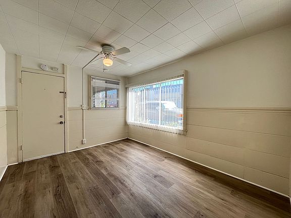 4th image of 310 E Balboa Blvd APT 1