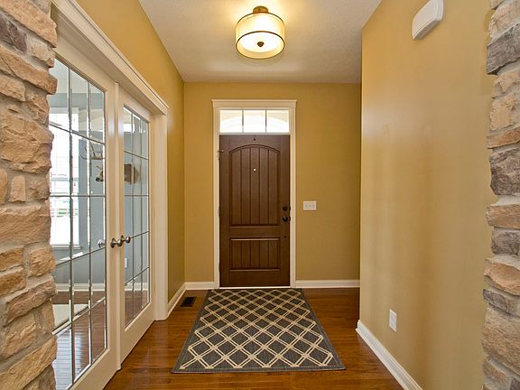 2nd image of 9216 Golden Rose Way