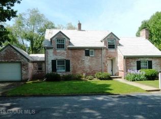 705 Opie St, Staunton, VA 24401