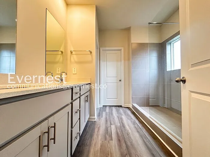 7762 Plymouth Dr — Photo 4