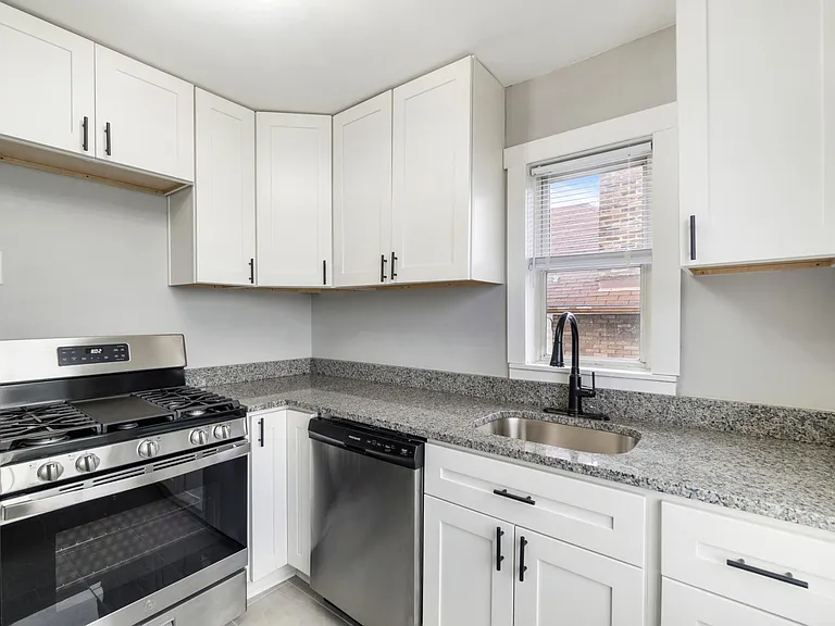 156 E Virginia Ave #2 — Photo 8