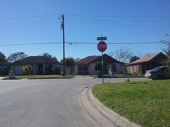 4th image of 632 Ciruela Ln