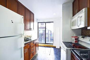 Rented by Bond New York