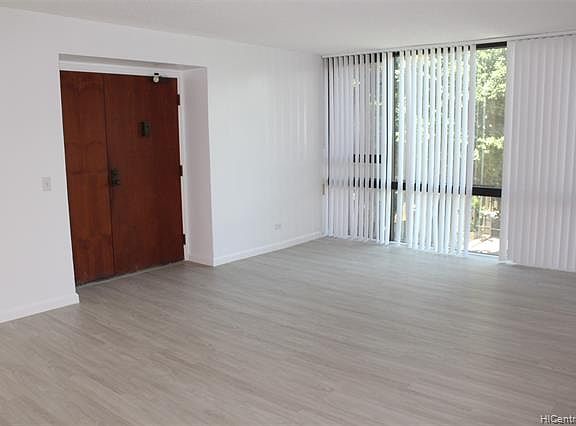 2nd image of 1114 Punahou St APT 6A