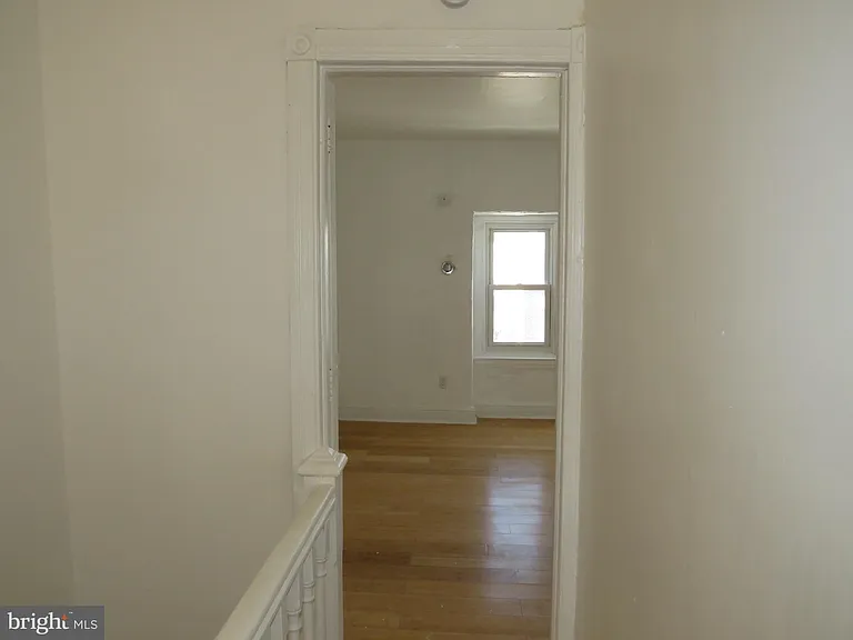 356 E Walnut Ln #3 — Photo 11