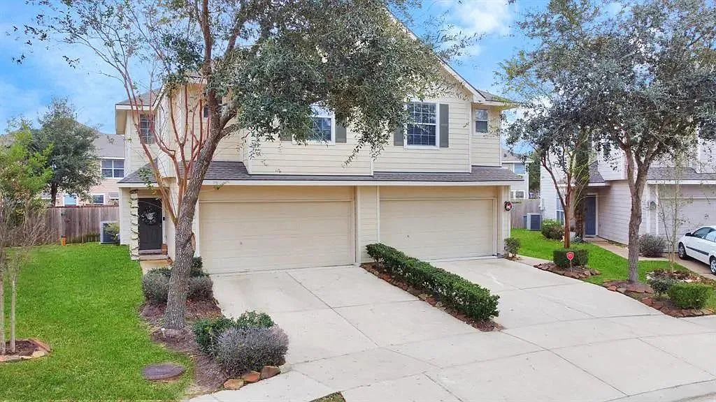 Building Photo - 25247 Bentley Glen Ln