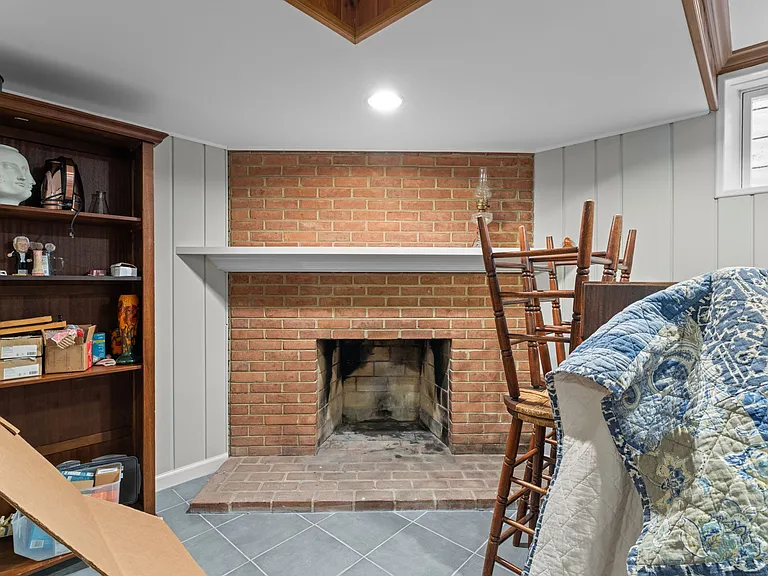 5121 Baltan Rd — Photo 31
