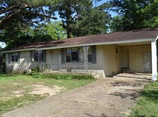 518 Tuscaloosa Rd, Columbus, MS 39702