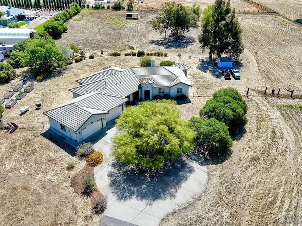 1335 Magnolia Ave, Ramona, CA 92065