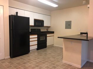 3876 NW Fairway Ln APT 203, Bremerton, WA 98312