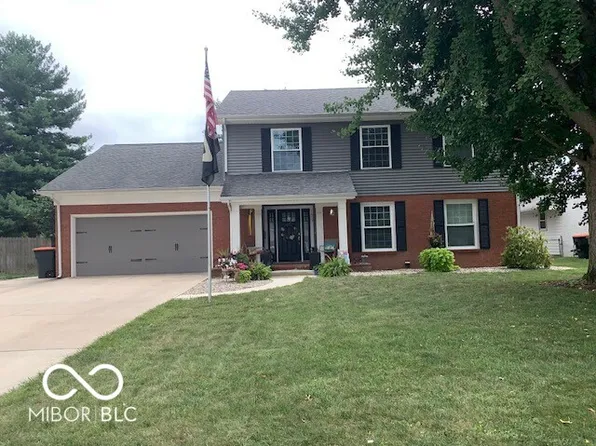 1605 Forest Dr, Columbus, IN 47201