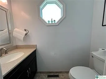 1893 Redwood Dr — Photo 7