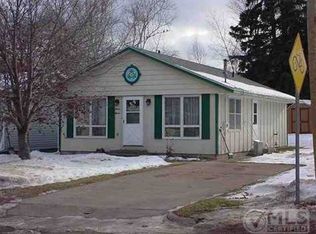 1215 Cleveland Ave, Marquette, MI 49855