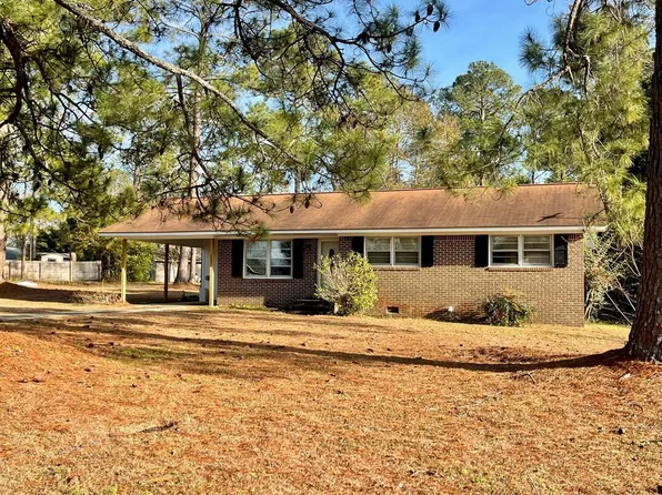 104 Lynn Cir, Sylvester, GA 31791