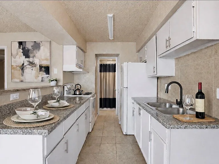 2750 Holly Hall St #506 — Photo 3