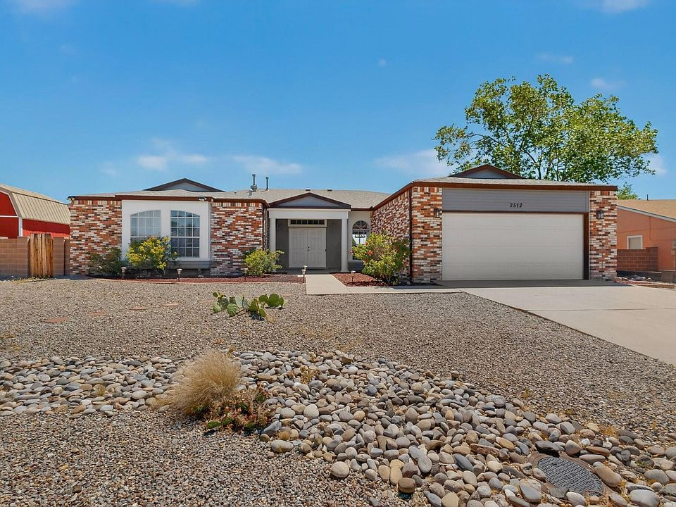 1st image of 2512 Cabezon Dr NE