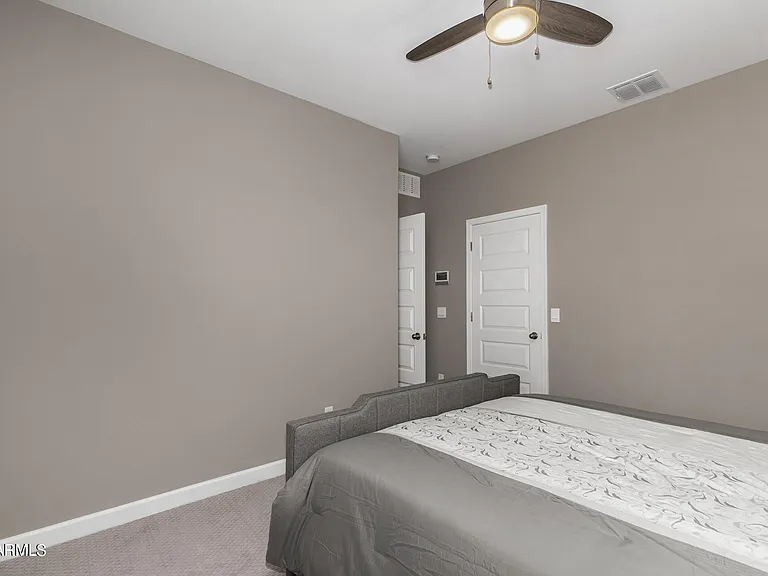 23950 W Hilton Ave — Photo 37