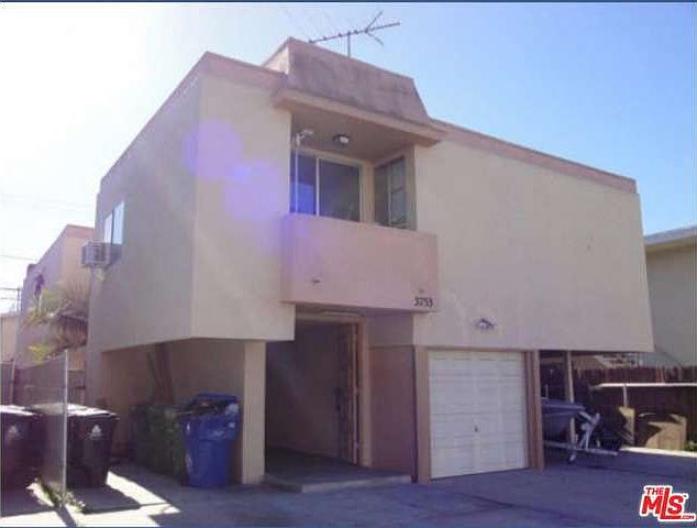 1st image of 3753 Veteran Ave