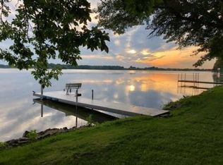 N9447 Northern Shrs, Fox Lake, WI 53933