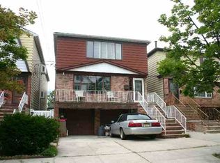 373 Avenue E, Bayonne, NJ 07002