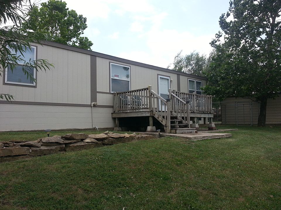 Deck Looking over the Lake