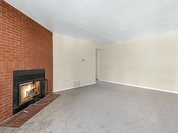 2nd image of 534 E 7th Ave APT 201