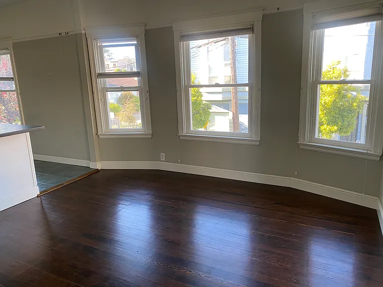 4627 Shattuck Ave #B — Photo 6