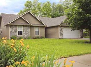 515 Walnut St, Lawrence, KS 66044