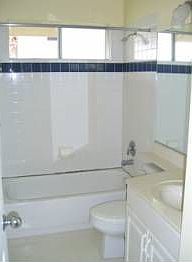 2nd image of 75-6081 Alii Dr APT U201