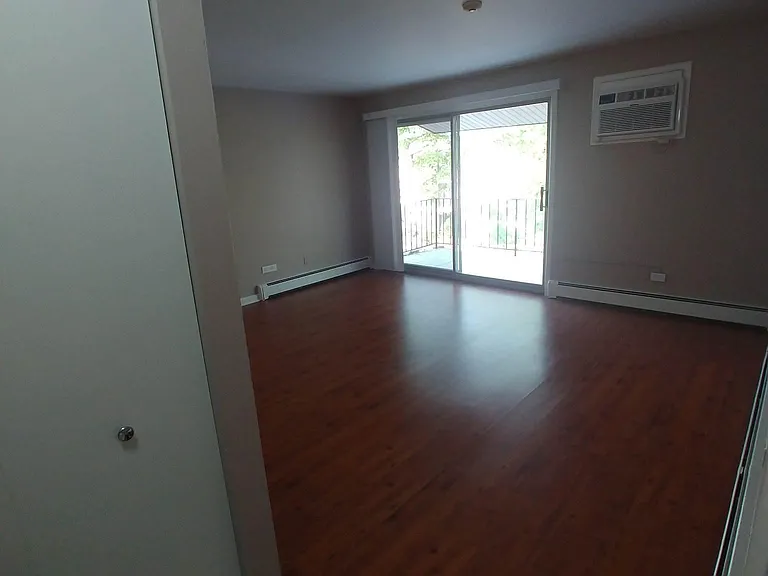 10530 Parkside Ave #12 — Photo 14