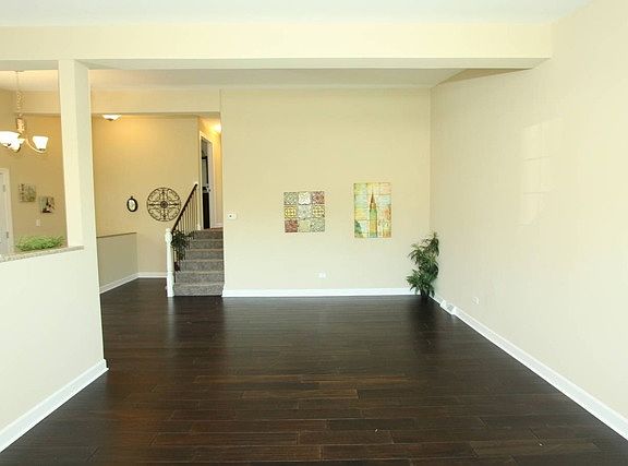 4th image of 9024 S Parkside Ave