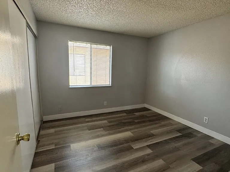 3709 Snorkel Cir — Photo 12