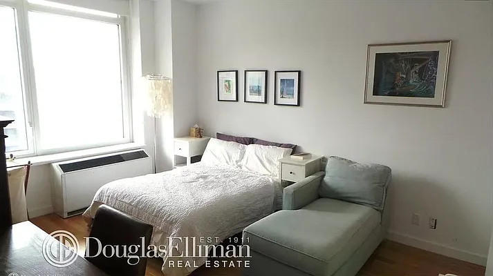 Rented by Douglas Elliman | media 11