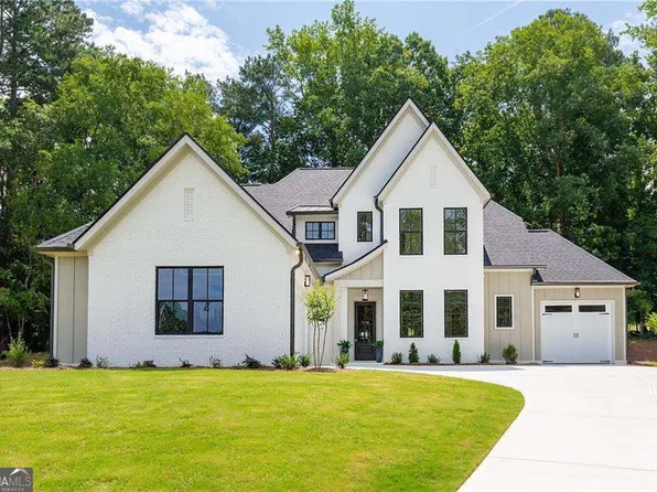 3845 Town Farms Dr, Peachtree Corners, GA 30092