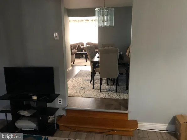 669 N Henderson Rd, King Of Prussia, PA 19406