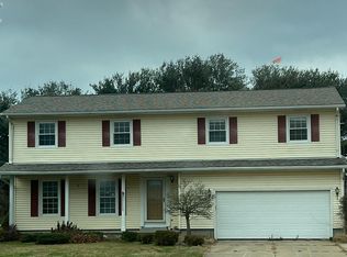 7010 Hayes Ave, Sandusky, OH 44870