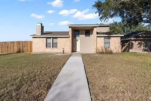 4402 Squaw Pass Ct — Photo 1