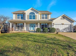 4 Sierra Pines Ct, Dardenne Prairie, MO 63368