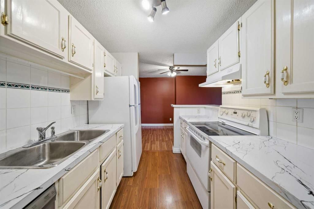 8604 E 48th Ave NW #308, Calgary, AB - More