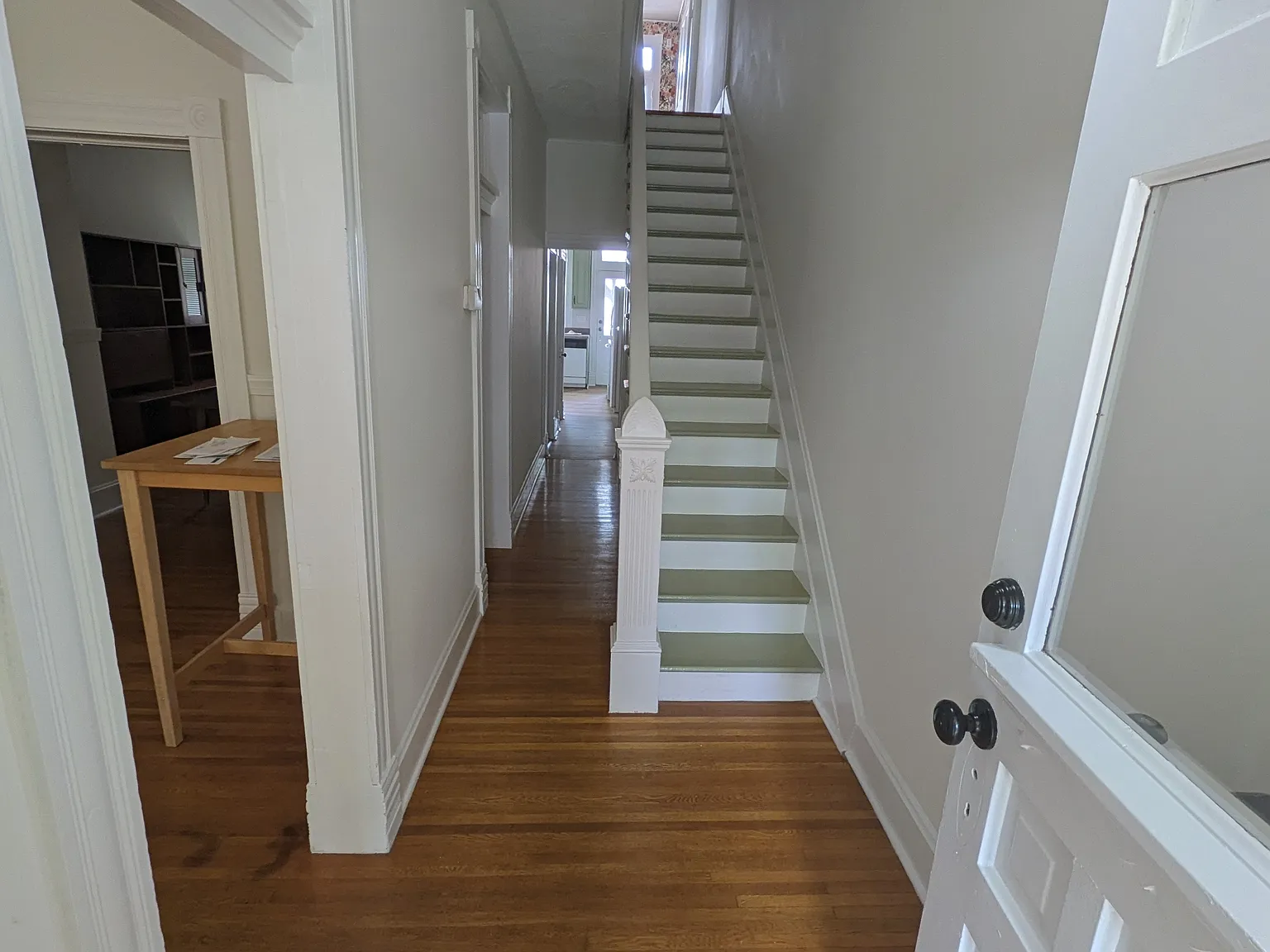 104 East North Avenue - 1 — Photo 2