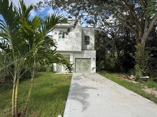 865 3rd St, Winter Haven, FL 33881