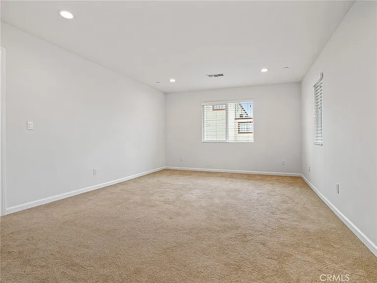 15940 W Ward Ct — Photo 13