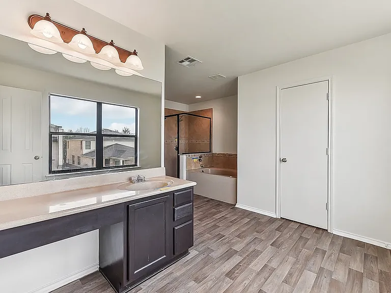 8717 Sage Meadow Dr — Photo 24