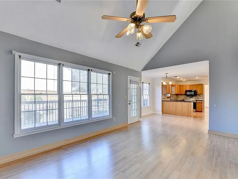 3945 Genoa Ct — Photo 31