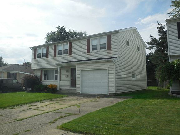 2nd image of 138 Steven Dr