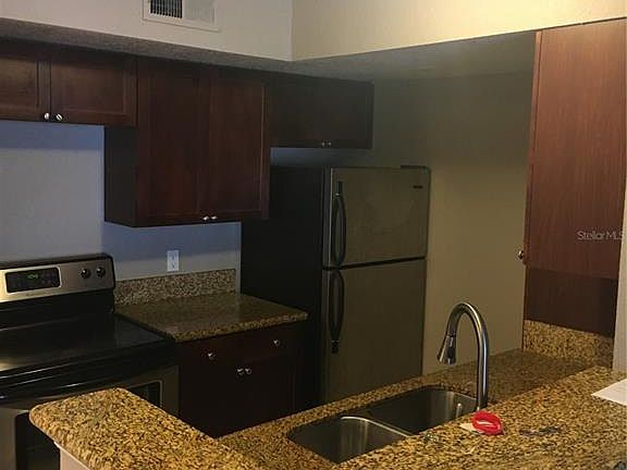 5th image of 5112 Conroy Rd APT 315