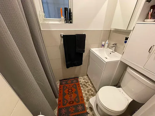 Rented by Pear NYC LLC | media 43