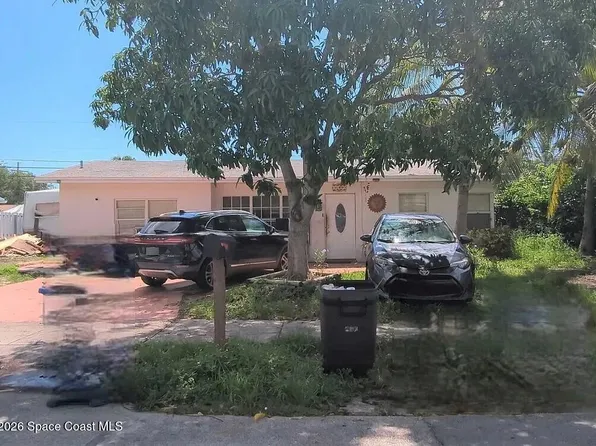 3160 NE 11th Ave, Pompano Beach, FL 33064