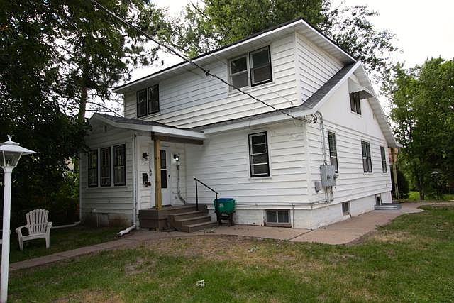 1st image of 1960 Lincoln Ave #1